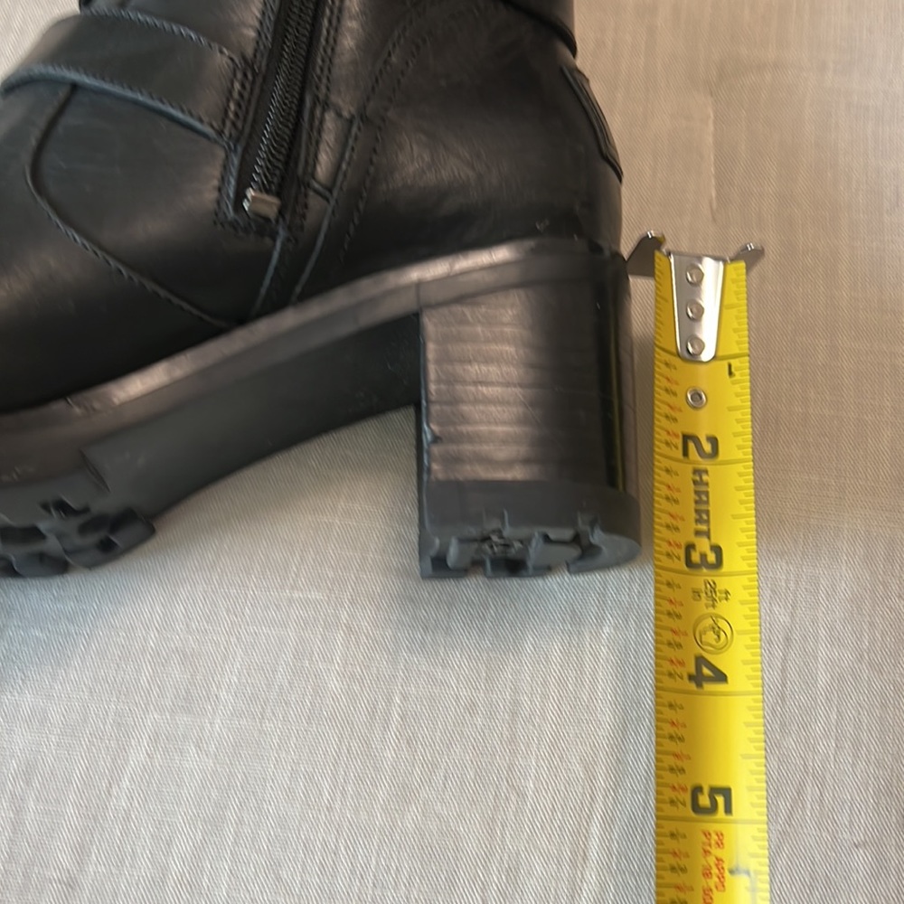 Lana Knee-High Heeled UGG Boots - Picture 14 of 14